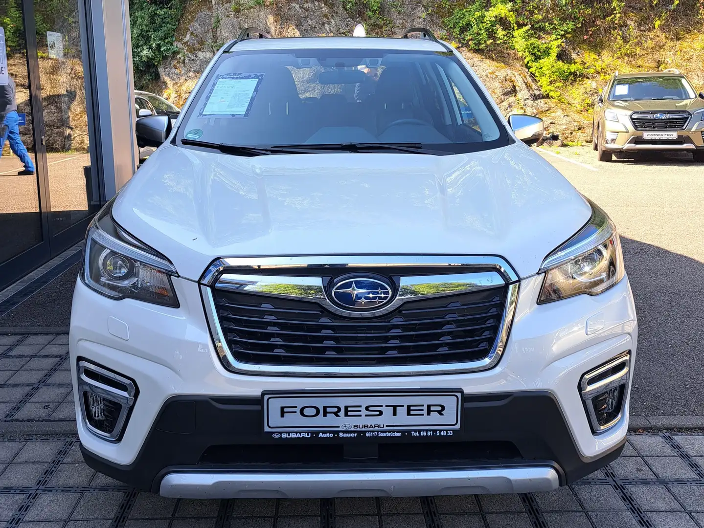 Subaru Forester 2.0ie Platinum CVT Bianco - 2