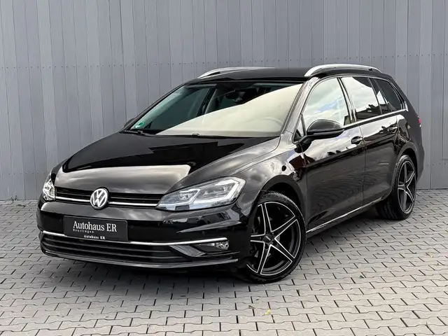 Volkswagen Golf VII 1.5 TSI DSG Highline LED|ACC|MASSAGE|++