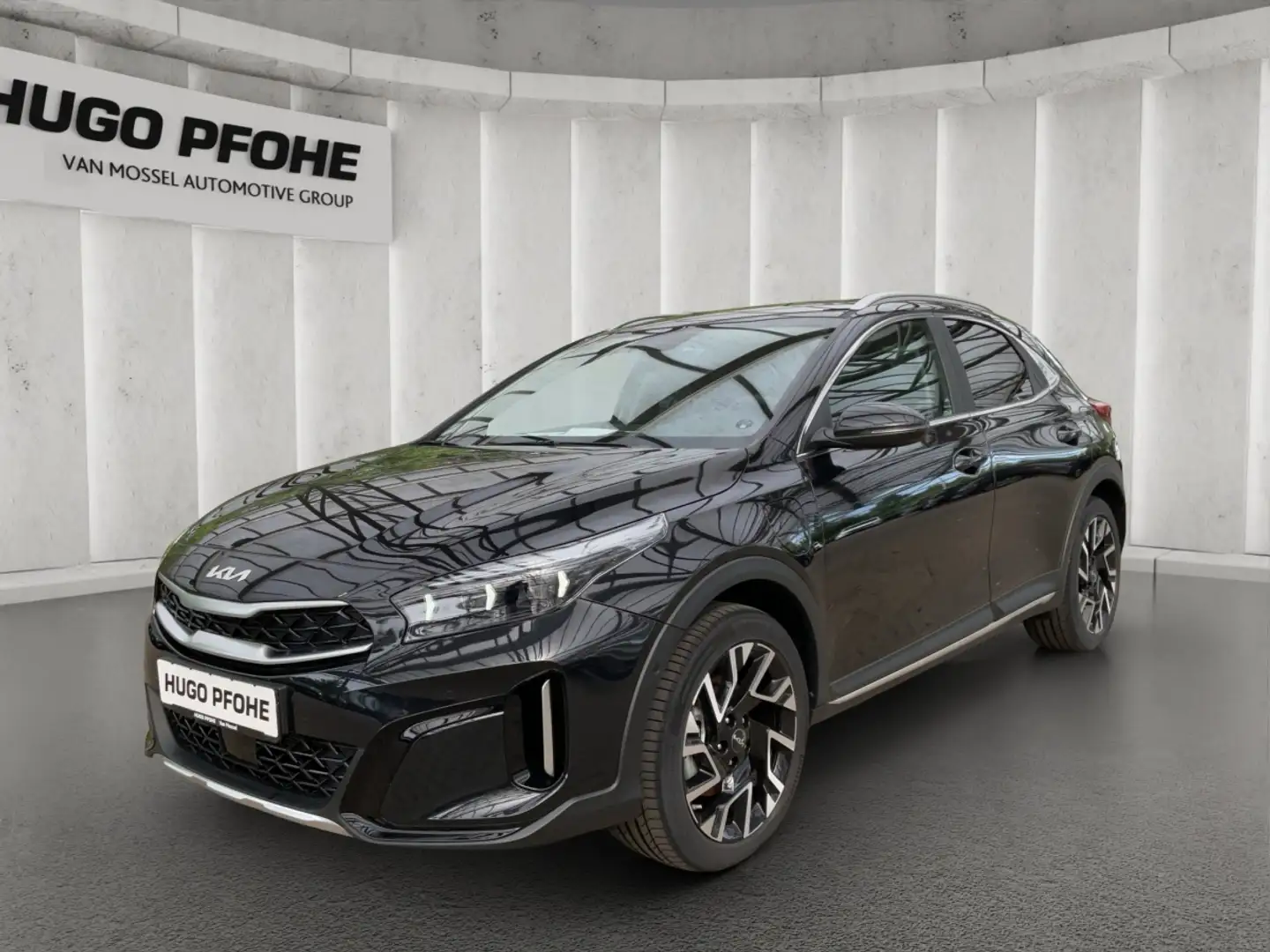 Kia XCeed Platinum 1.6 GDI Plug-In Hybrid DCT6 *SALE* Schwarz - 1