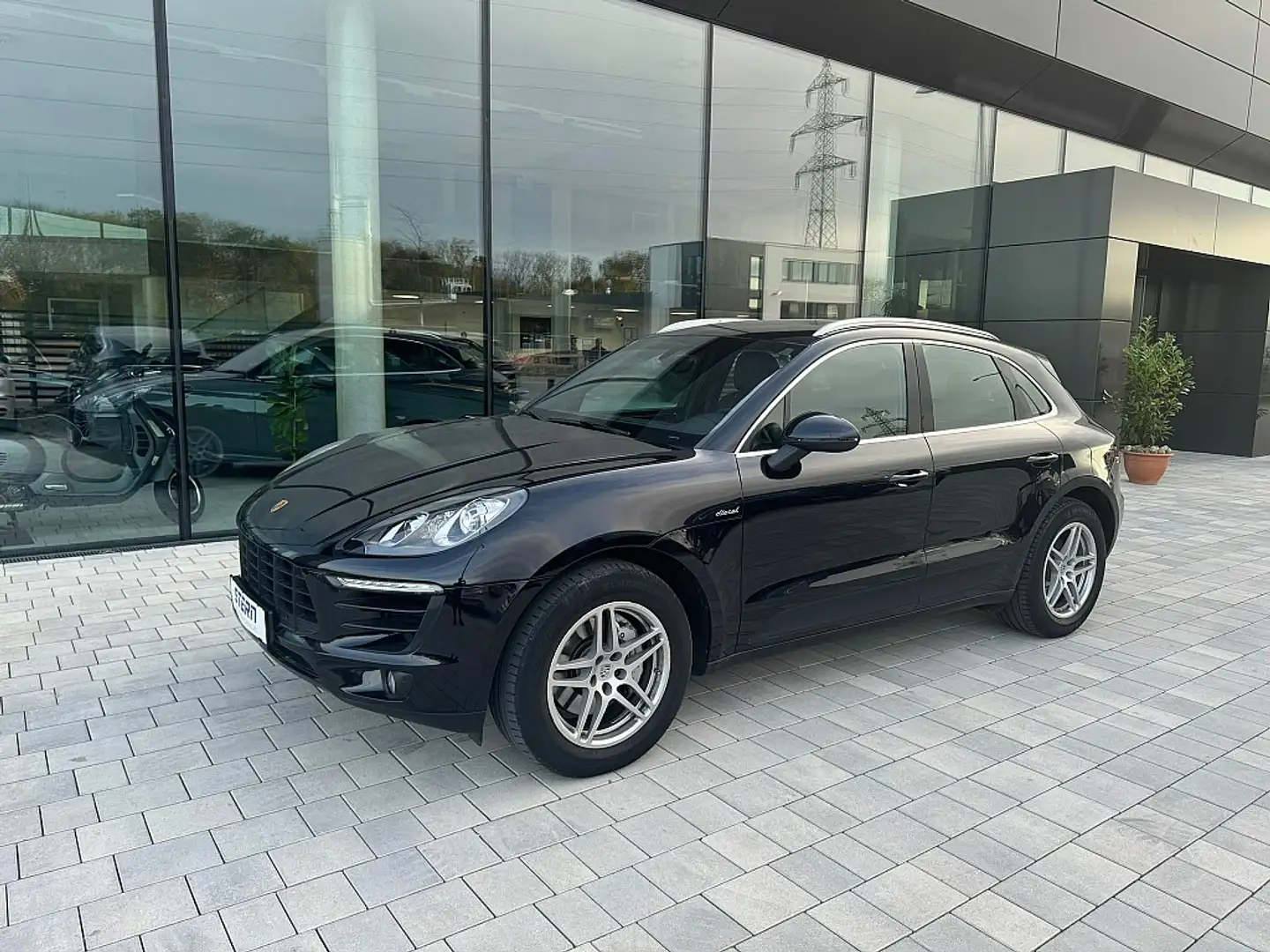 Porsche Macan S 3,0 18 Zoll Räder *ACC*LUFTFEDERUNG*PDLS* Schwarz - 1