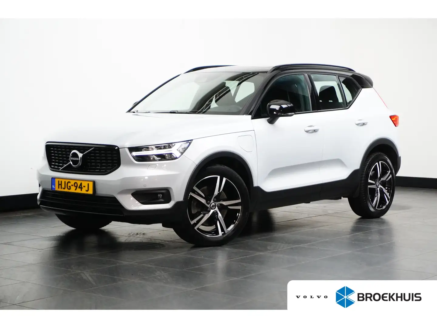 Volvo XC40 1.5 T5 Recharge R-Design | Cruise control adaptief Weiß - 1