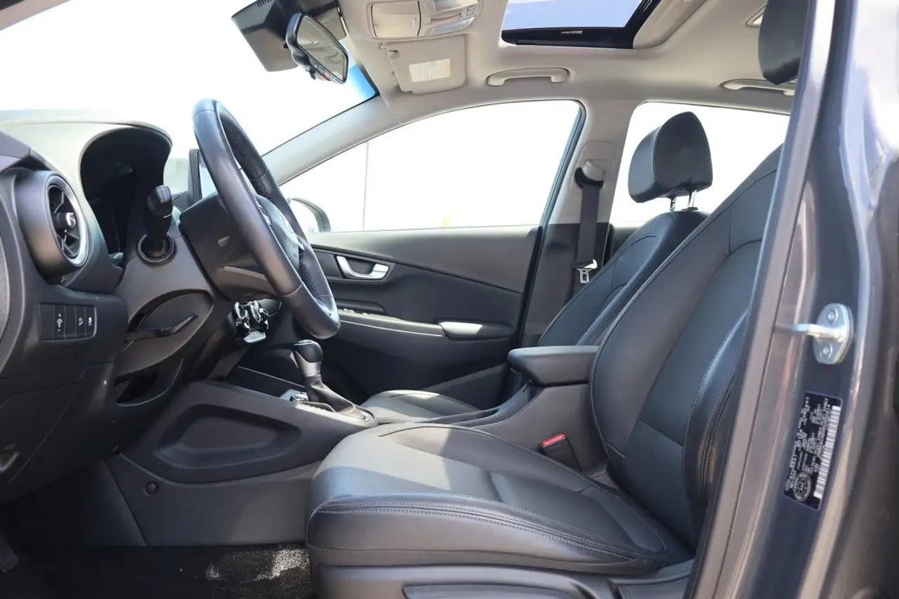 Hyundai KONA снимка Hyundai KONA