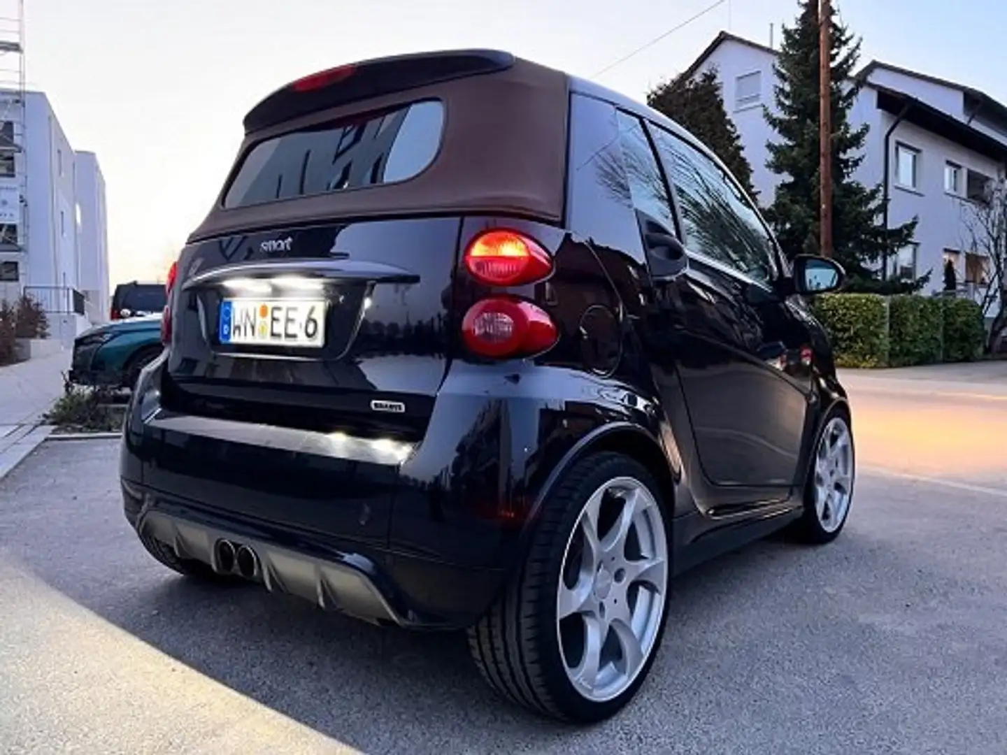 smart brabus fortwo coupe softouch Noir - 2