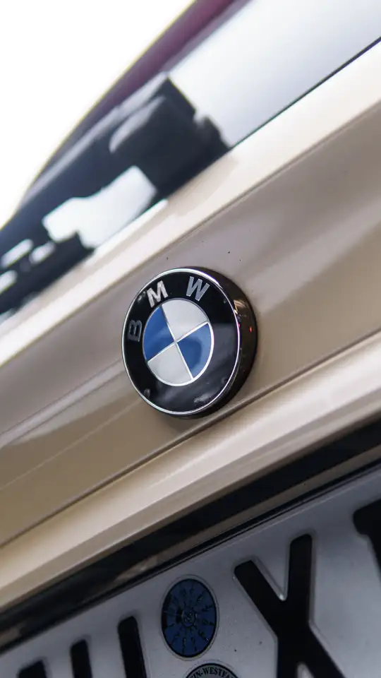 BMW 330xi touring, foto 10