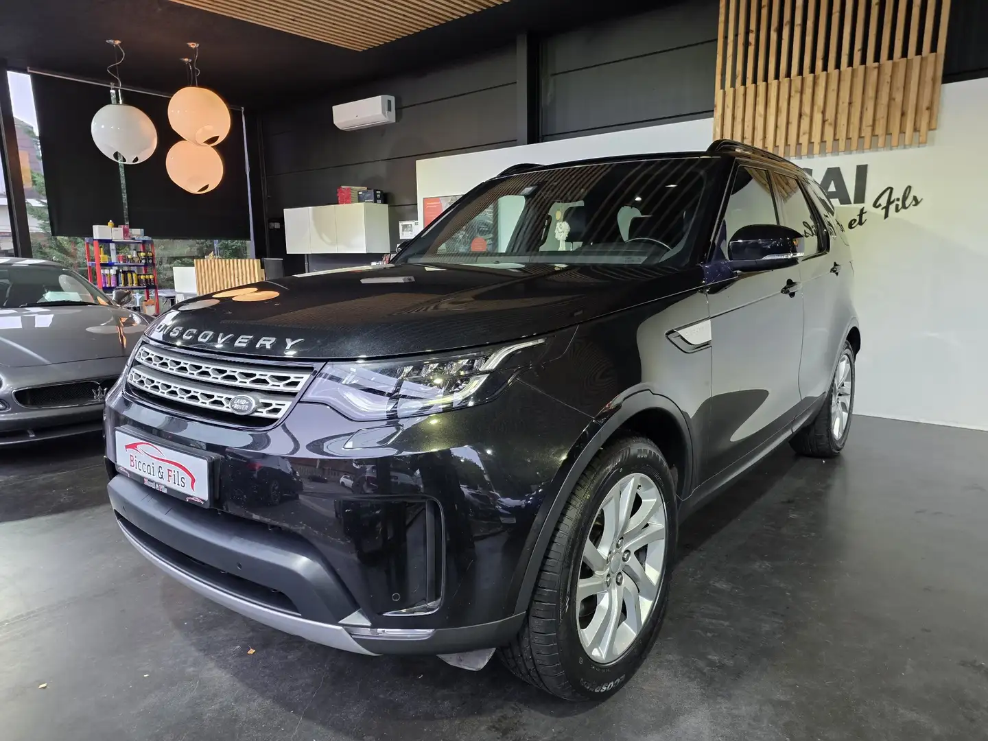 Land Rover Discovery Discovery 2.0 TD4 HSE Luxury 7pl. Negro - 1