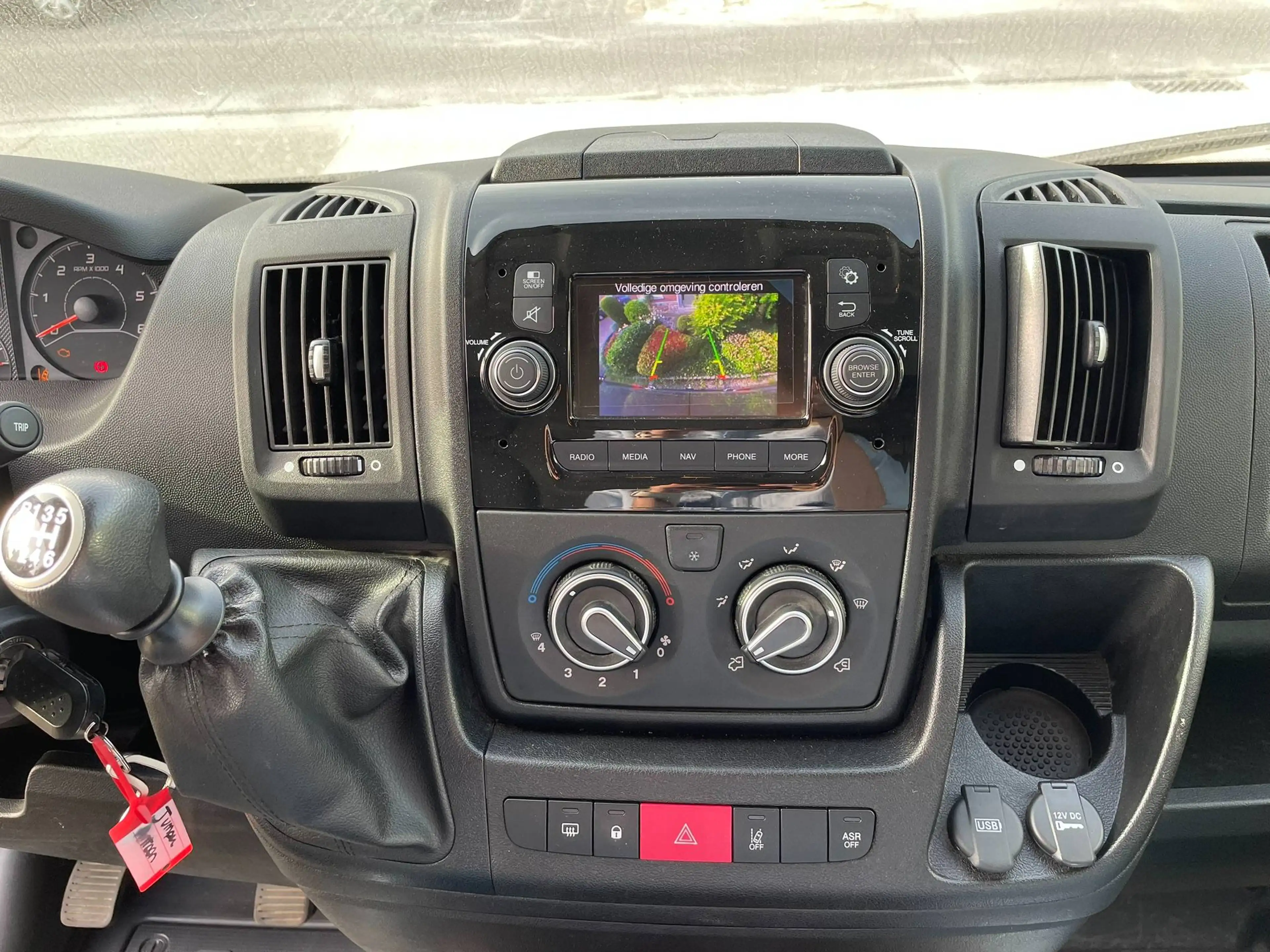 Citroen Jumper 2.2 BlueHDi L3H2 Driver S — photo 3