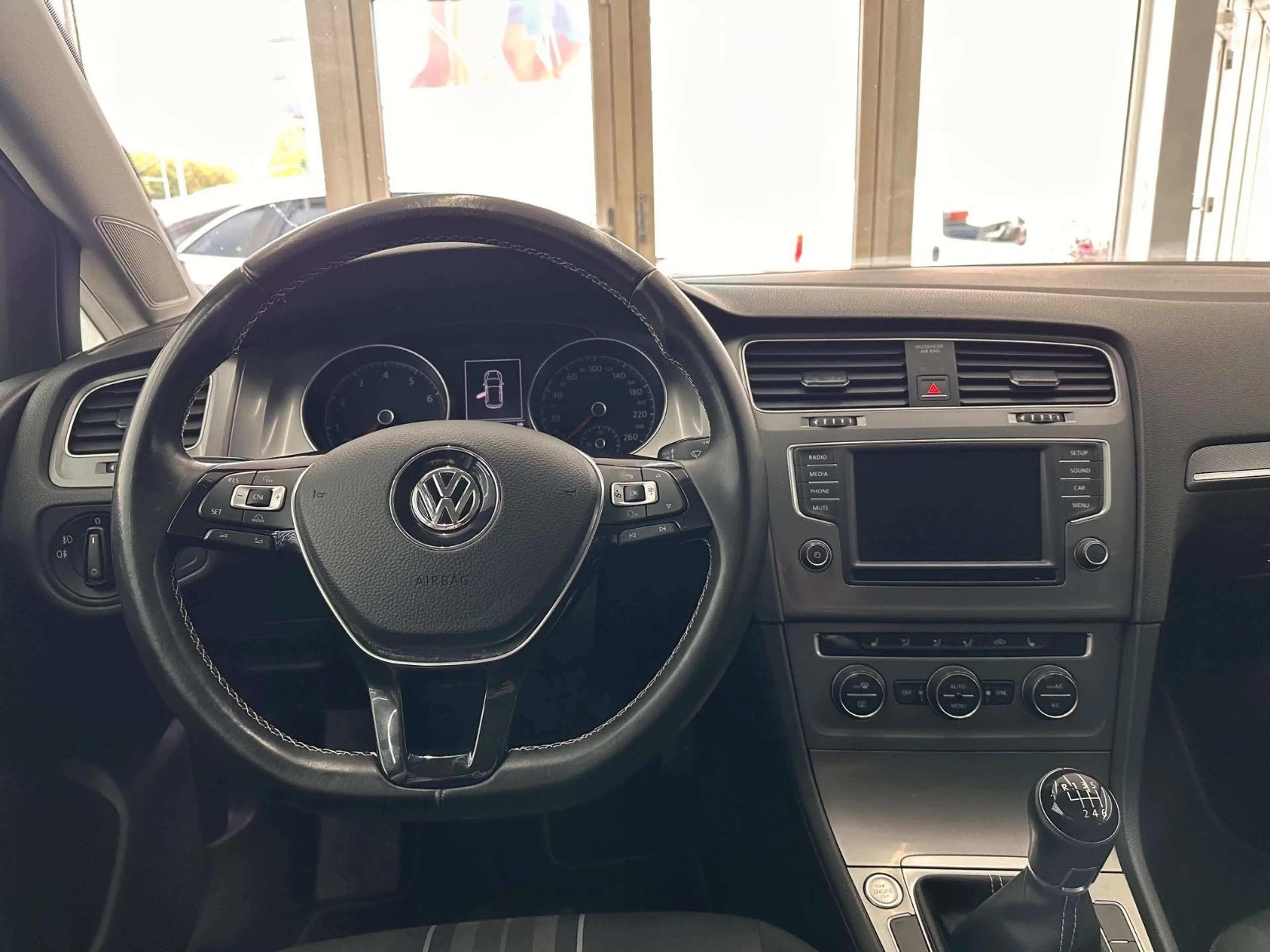 Volkswagen Golf VII 1.4 TSI Lounge*Keyless*Panorama*1.Hd* — photo 14