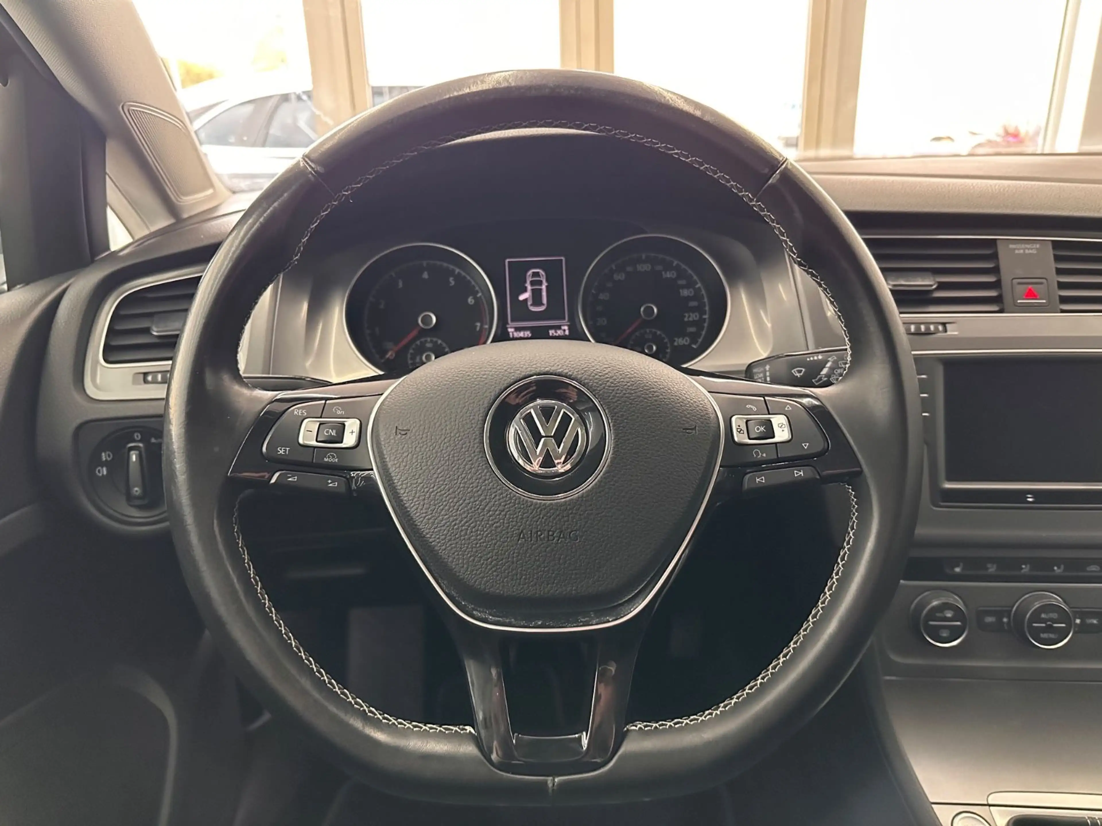 Volkswagen Golf VII 1.4 TSI Lounge*Keyless*Panorama*1.Hd* — photo 15