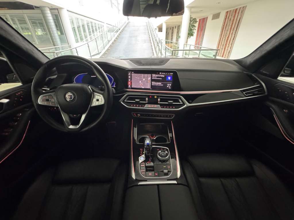 ALPINA XB7