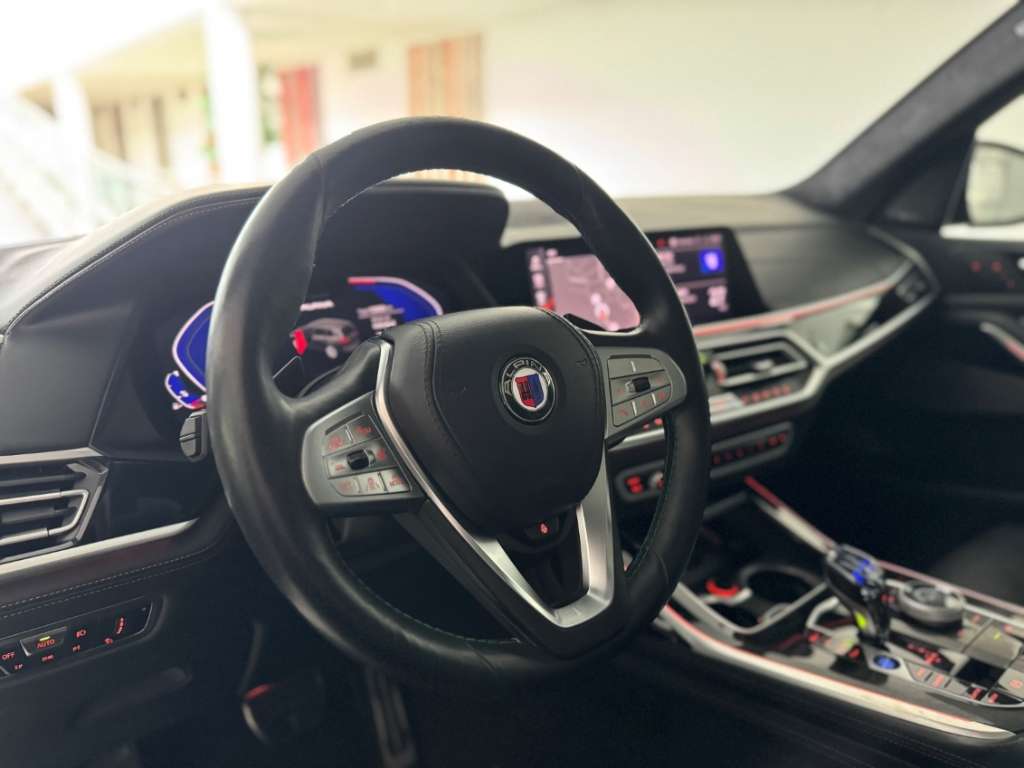 ALPINA XB7