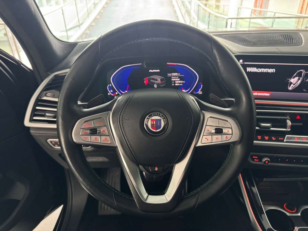 ALPINA XB7