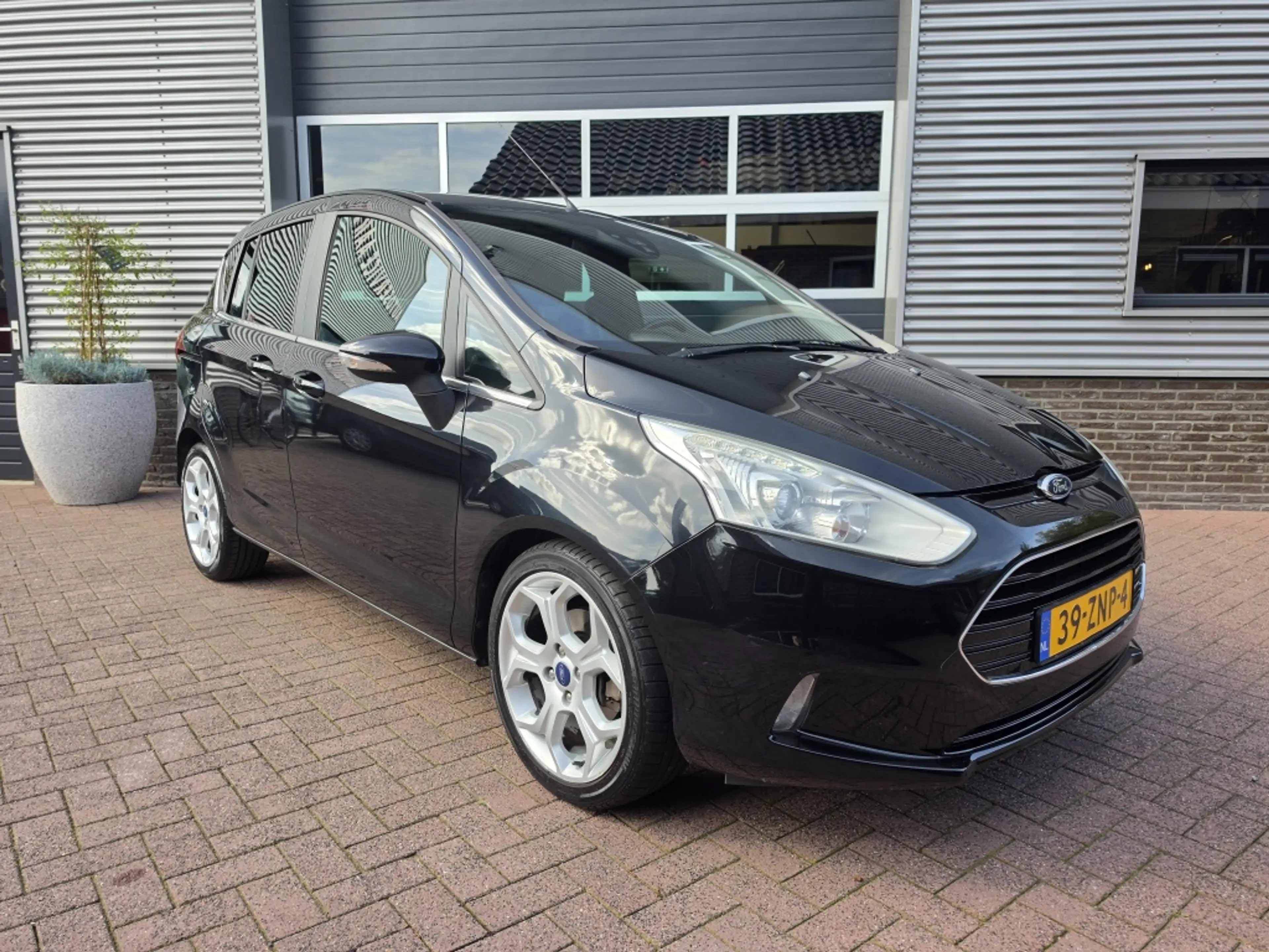 Ford B-Max | NL Auto | Dealer onderhoude 1.6 TI-VCT Titanium — photo 4