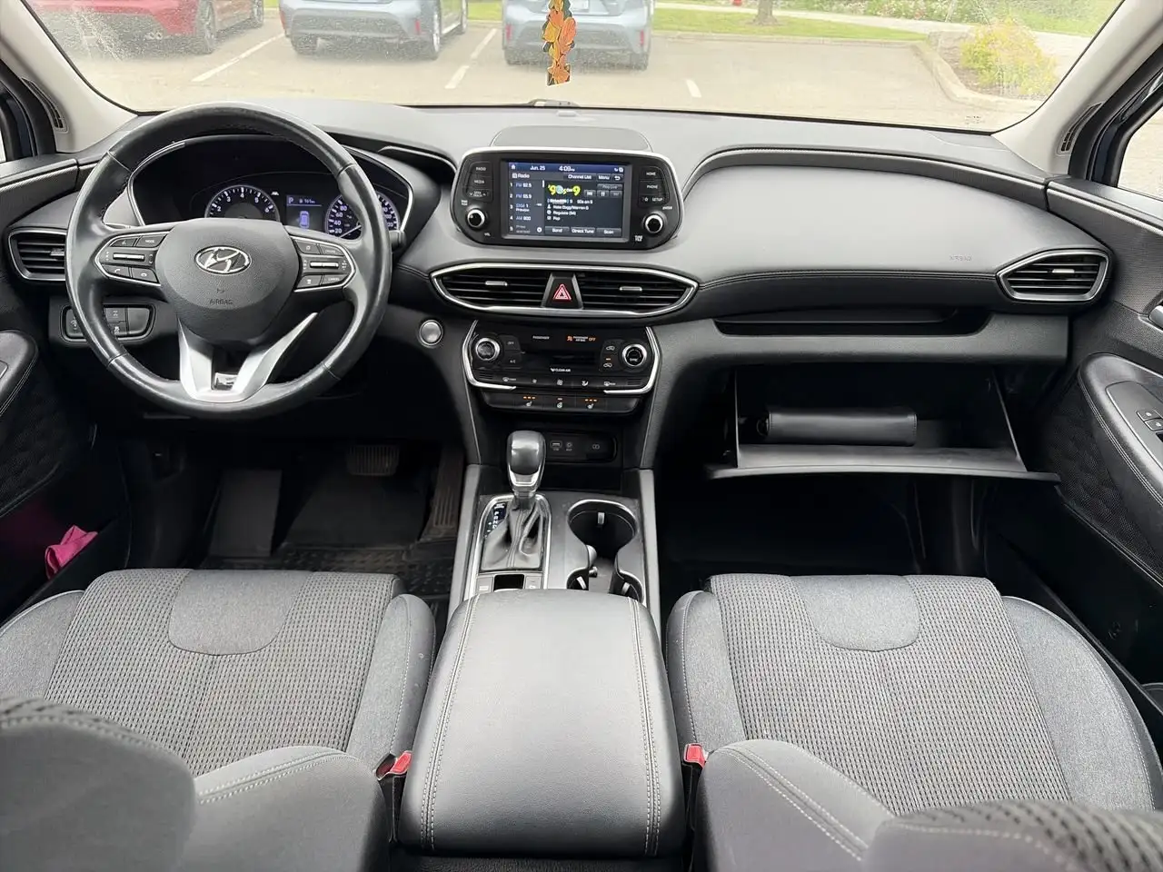 Hyundai SANTA FE снимка Hyundai SANTA FE