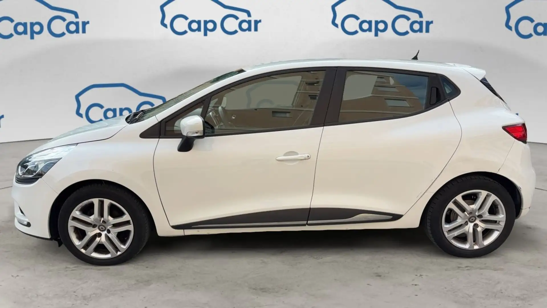 Renault Clio IV 1.5 dCi 75 Energy Business Blanc - 2