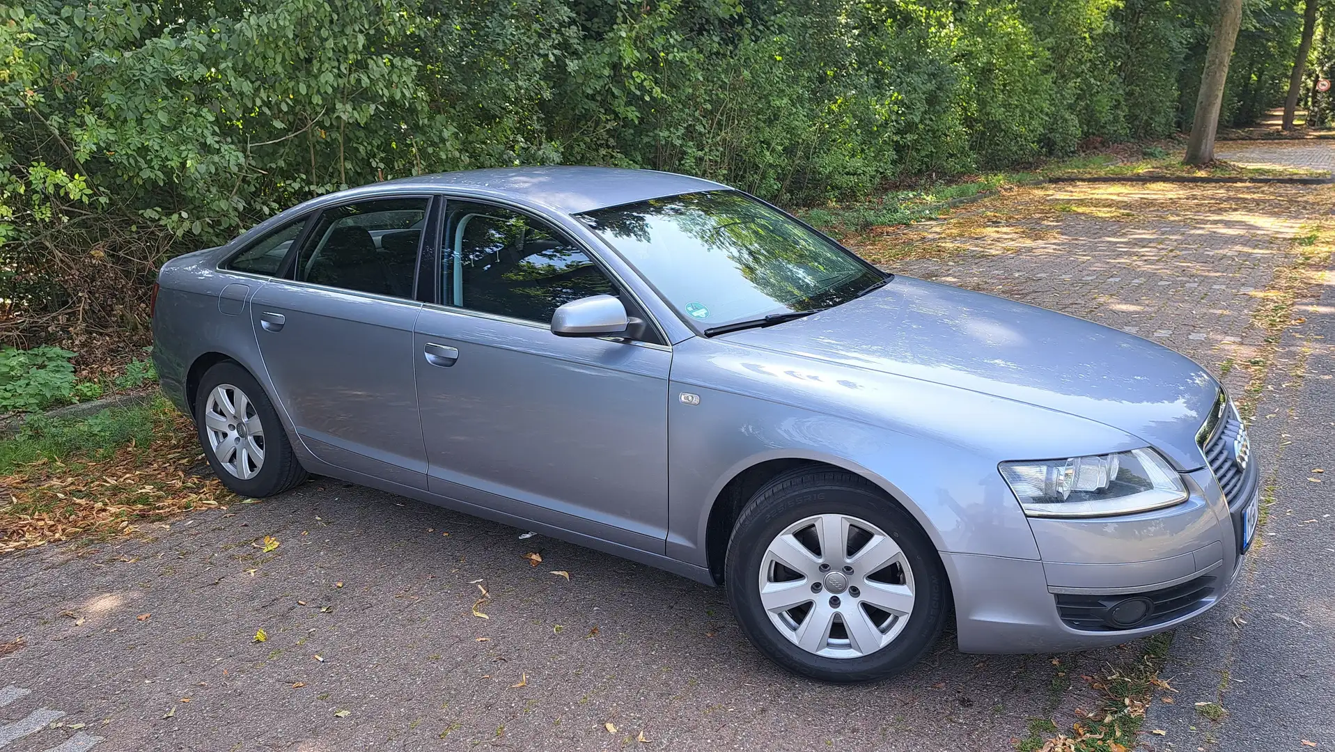 Audi A6 A6 2.4 Blau - 1