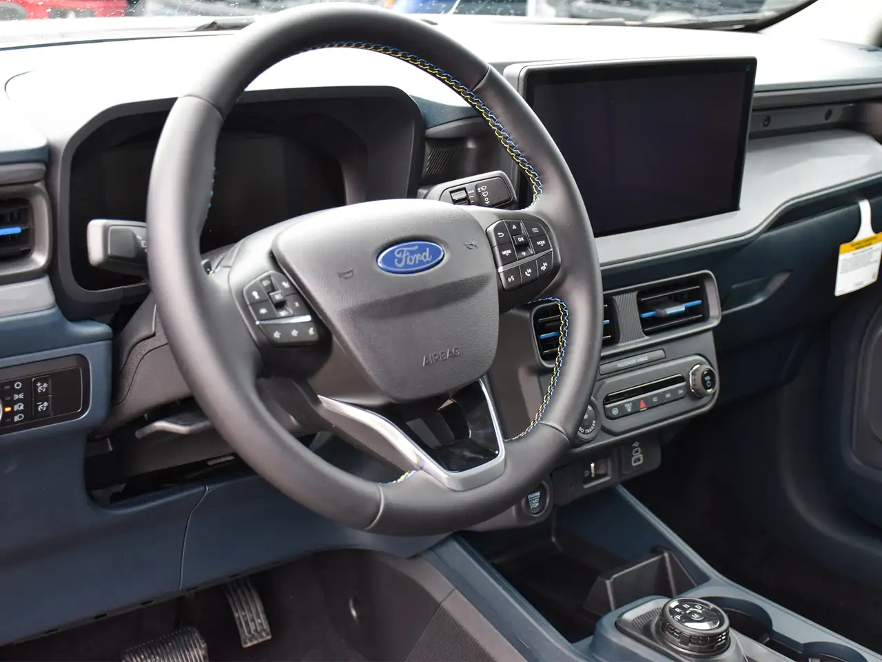 Ford Maverick снимка Ford Maverick
