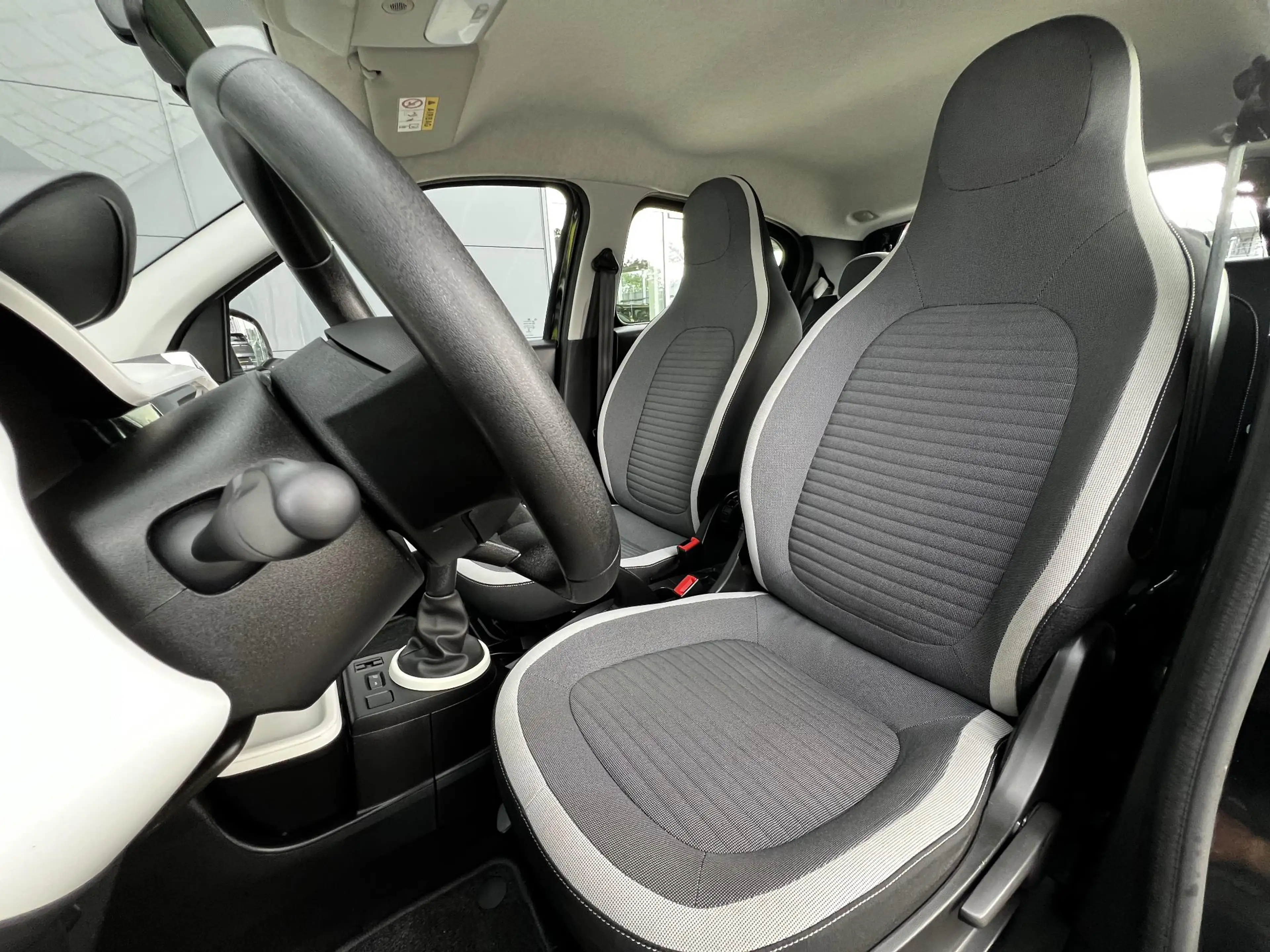 Renault Twingo 1.0 SCe Collection | Camera | R-Link | Cruise Cont — photo 7