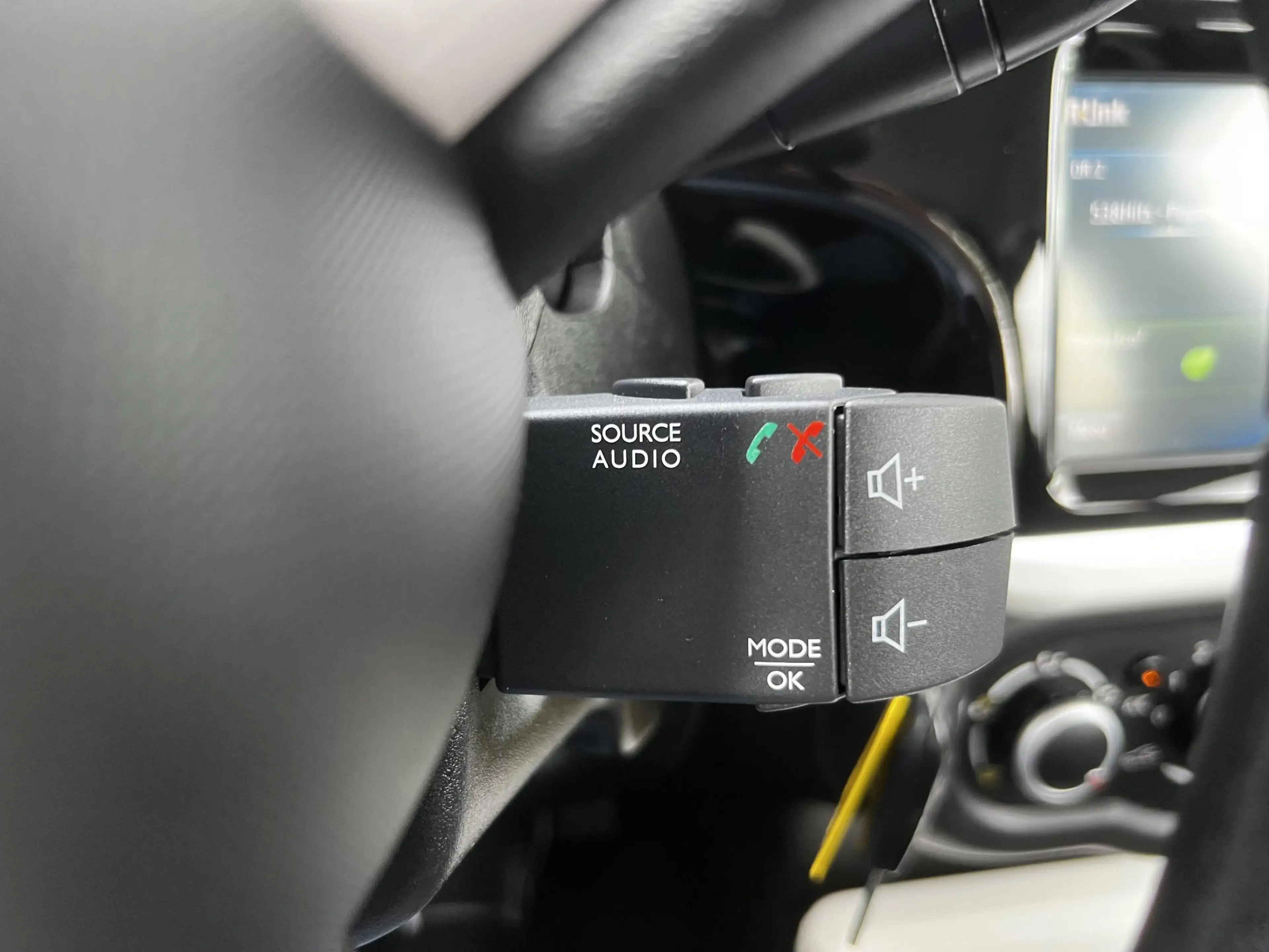 Renault Twingo 1.0 SCe Collection | Camera | R-Link | Cruise Cont — photo 22