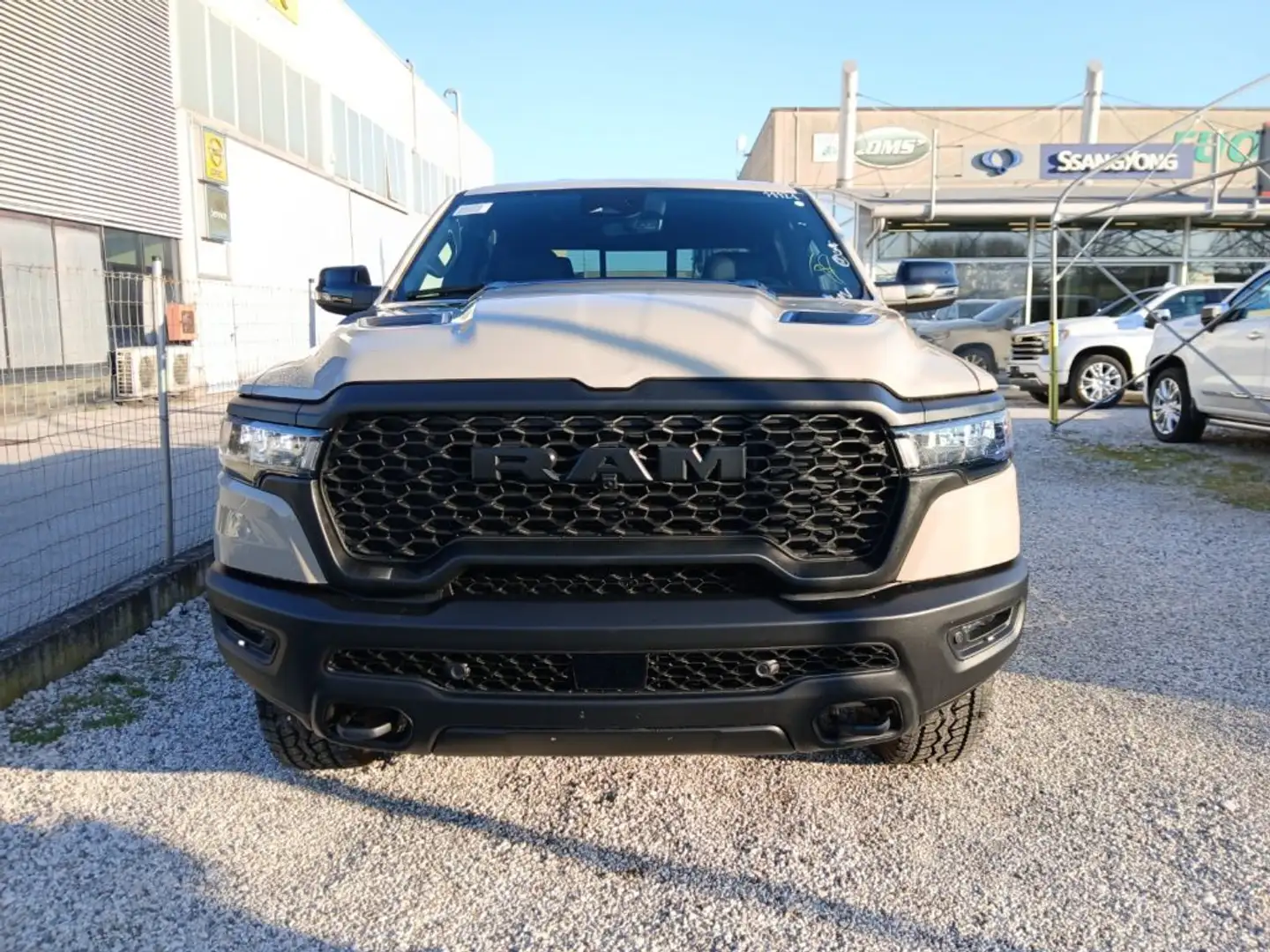 Dodge RAM 1500 3.0L I6 Hurricane REBEL X G/T - Pronta Beige - 2