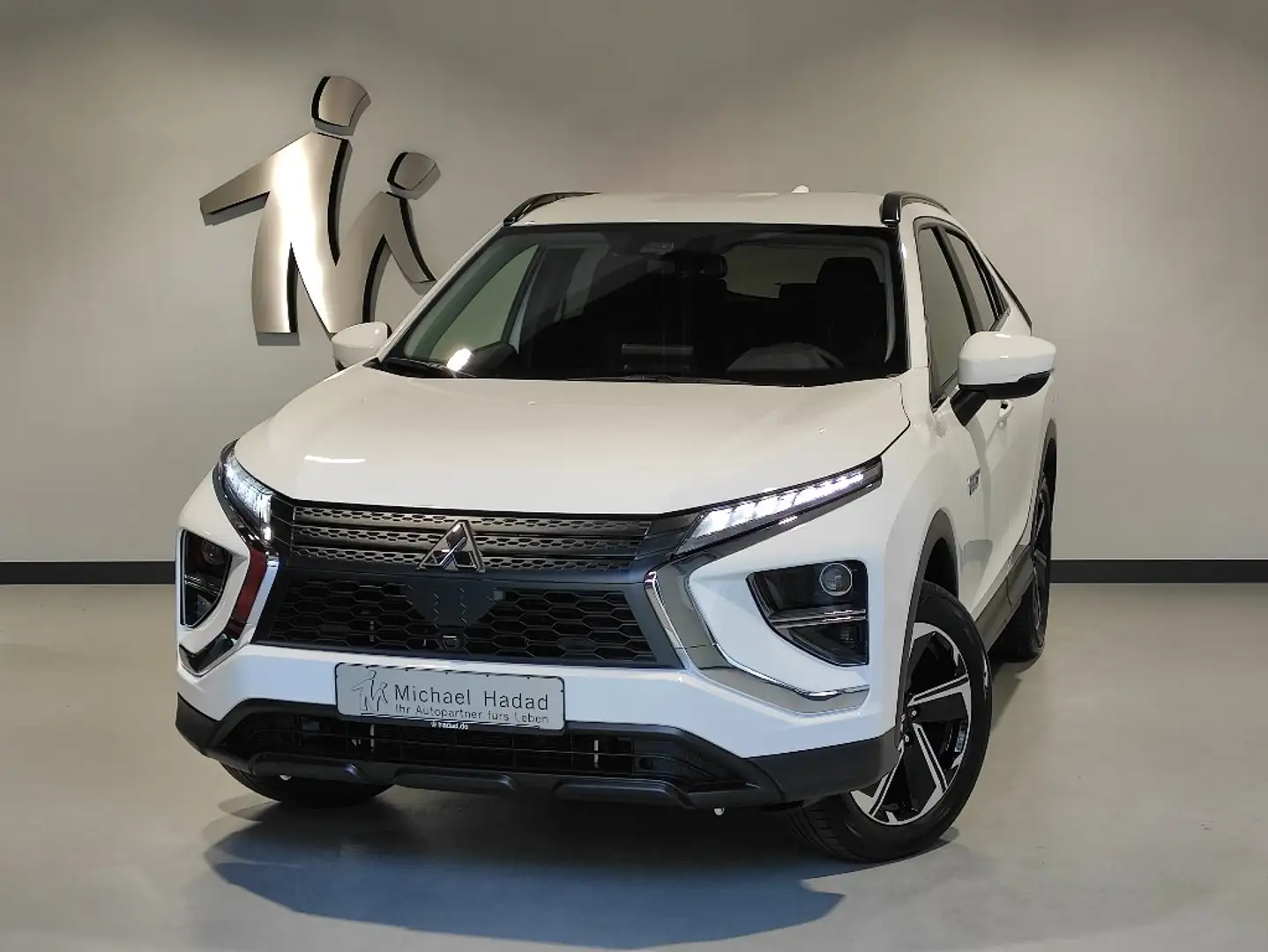 Mitsubishi Eclipse Cross Plug-in Hybrid BASIS 4WD *Aktion* Blanc - 1