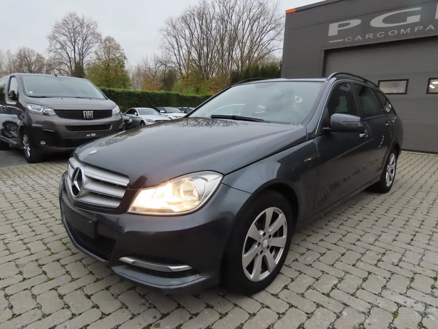 Mercedes-Benz C 200 C 200 T CDI DPF (BlueEFFICIENCY) - 1