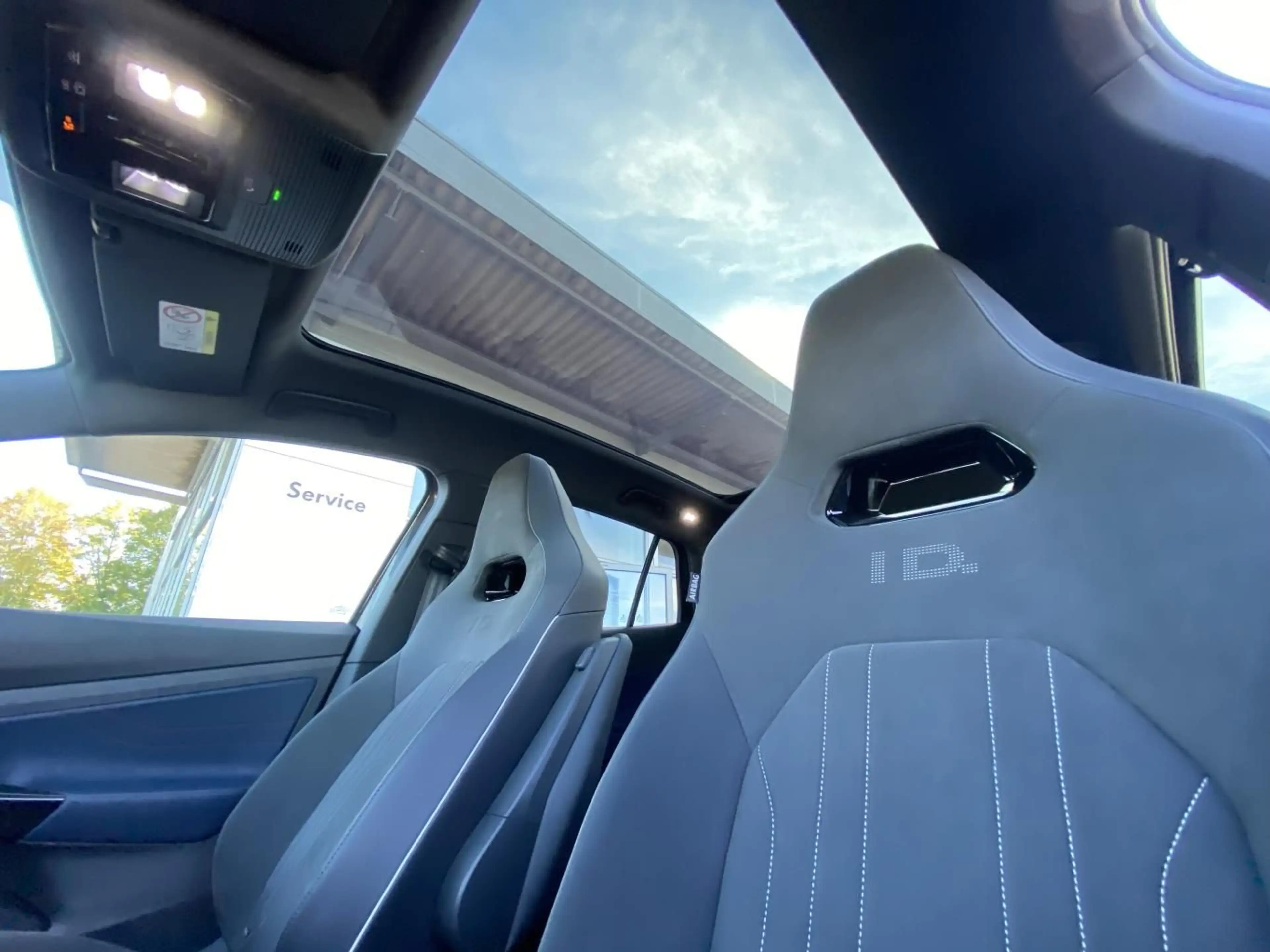 Volkswagen ID.4 GTX 4-MOTION AHK+21"+PANORAMA+EL.-HECKKLAPP — photo 10