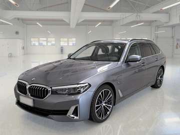 530E XDRIVE LUXURY AUTO TOURING STATION WAGON