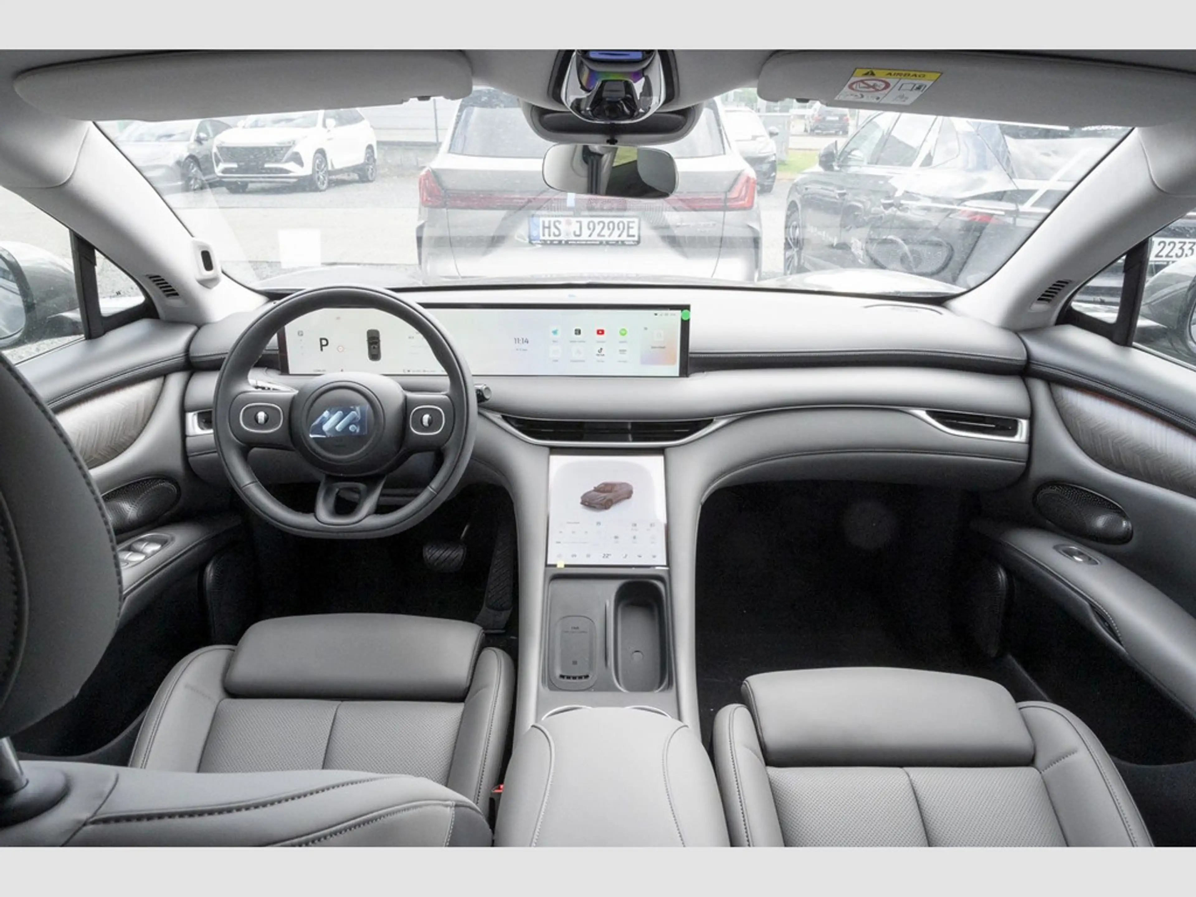 MG IM6 EV Premium AWD + Drive Pack 553kW Wärmepu — photo 12