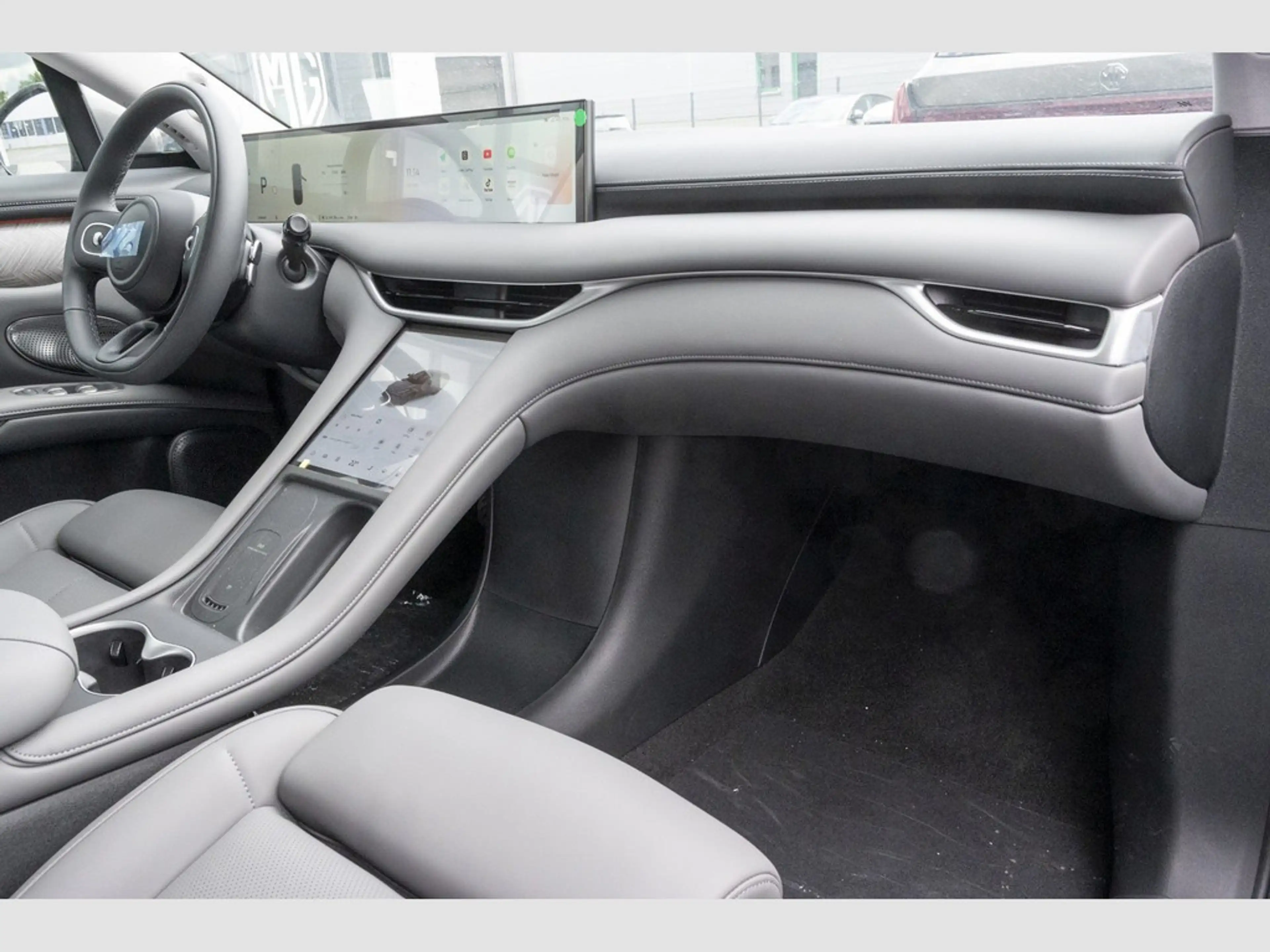 MG IM6 EV Premium AWD + Drive Pack 553kW Wärmepu — photo 9