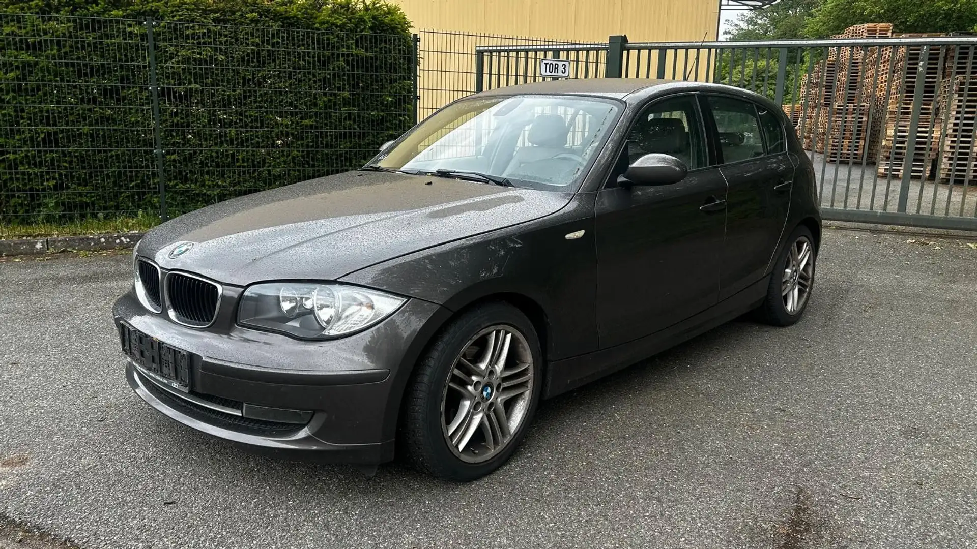 BMW 116 Baureihe 1 Lim. 116i Marrone - 1