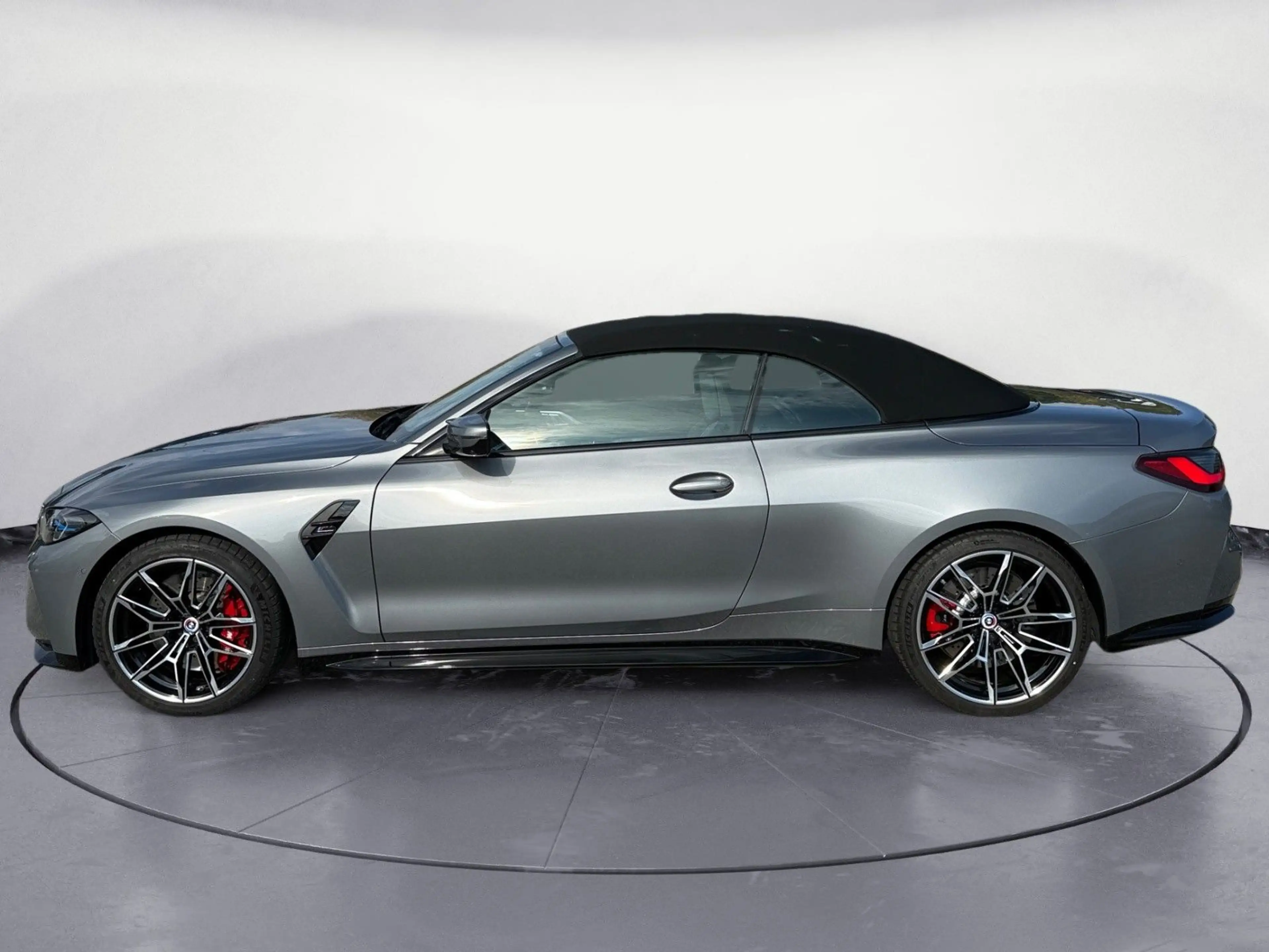 BMW M4 Competition M xDrive Cabrio Innovationsp. — photo 4