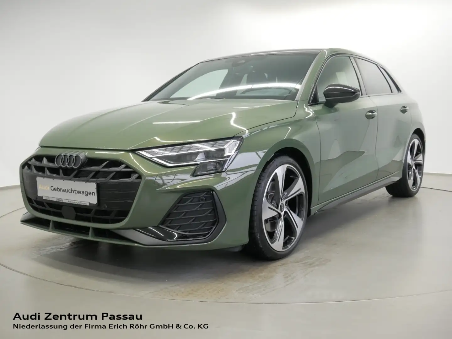 Audi A3 Sportback 35 TFSI S tro. S line MATRIX PANO HEAD-U Grün - 1