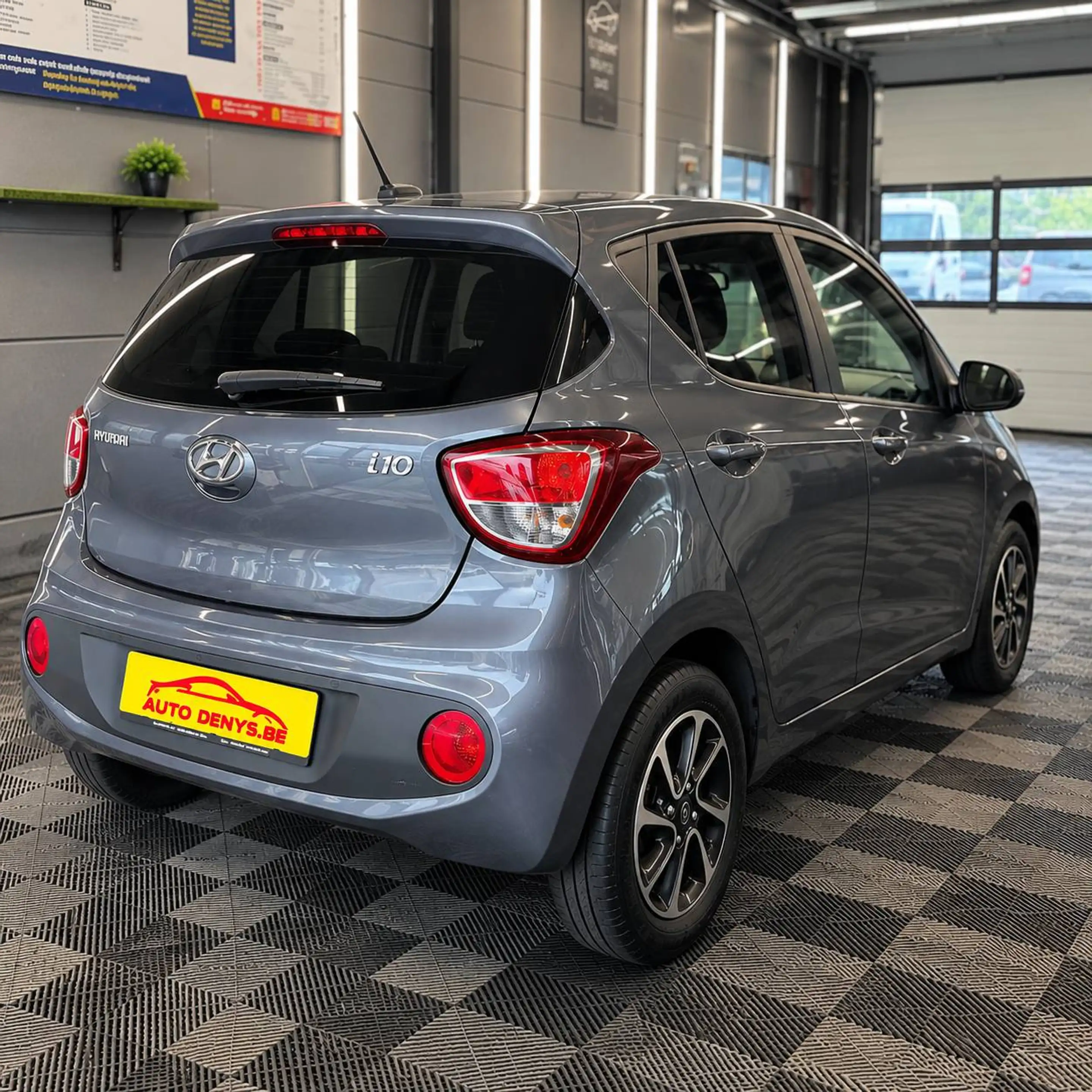 Hyundai i10 Hyundai i10 1.0i benz. AUTOMATIQUE bj. 2020 1ste eigenaar — photo 5
