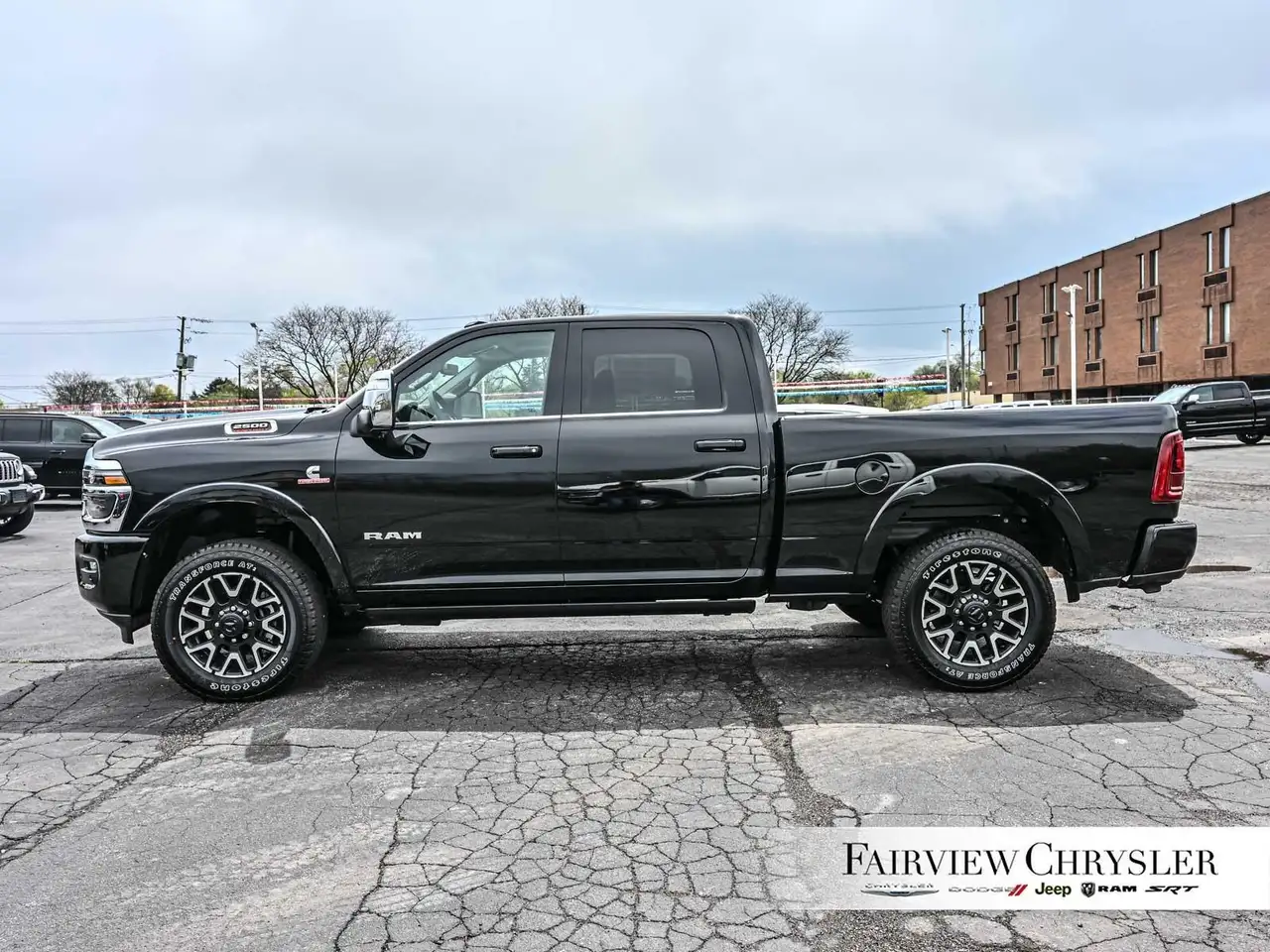 RAM 2500 снимка RAM 2500