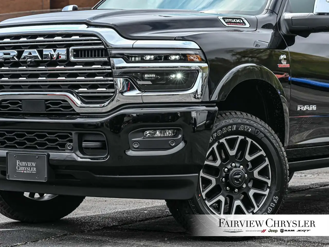 RAM 2500 снимка RAM 2500