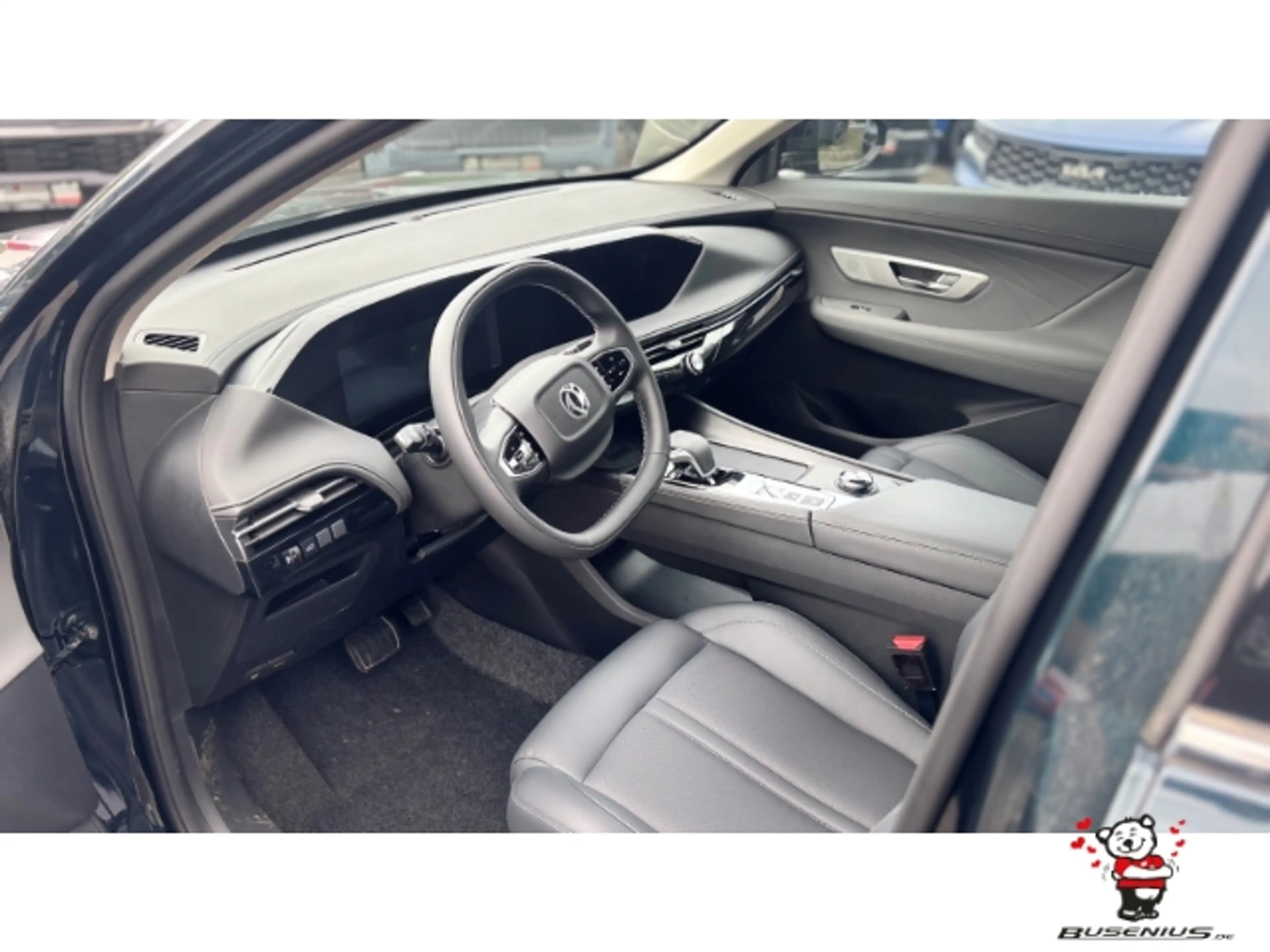 Dongfeng Huge 1.5T Premium E3 +360°+LED+Pano+Shz — photo 8