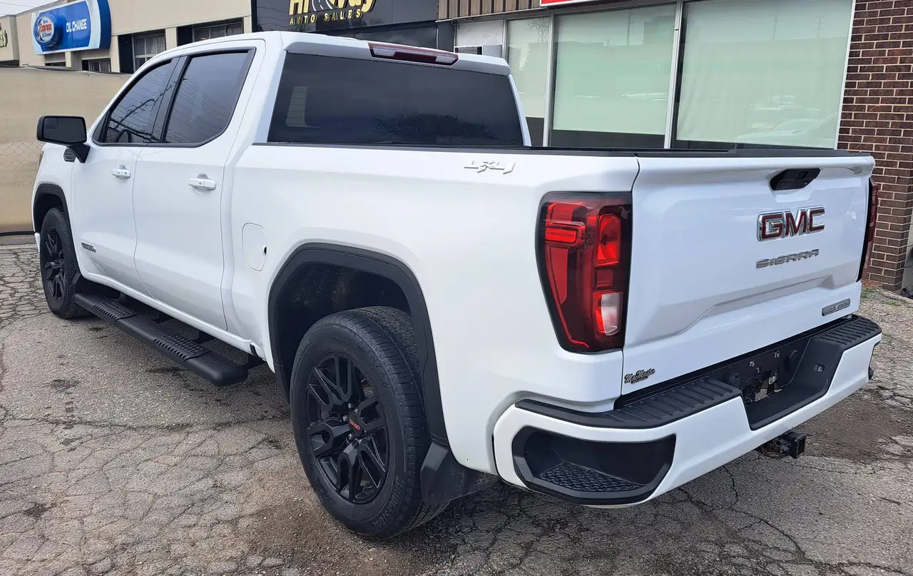 GMC Sierra 1500 снимка GMC Sierra 1500
