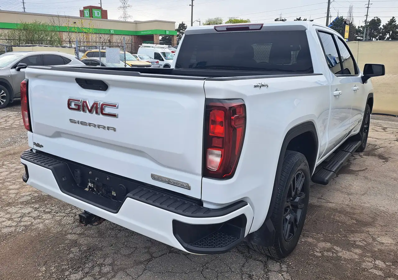 GMC Sierra 1500 снимка GMC Sierra 1500