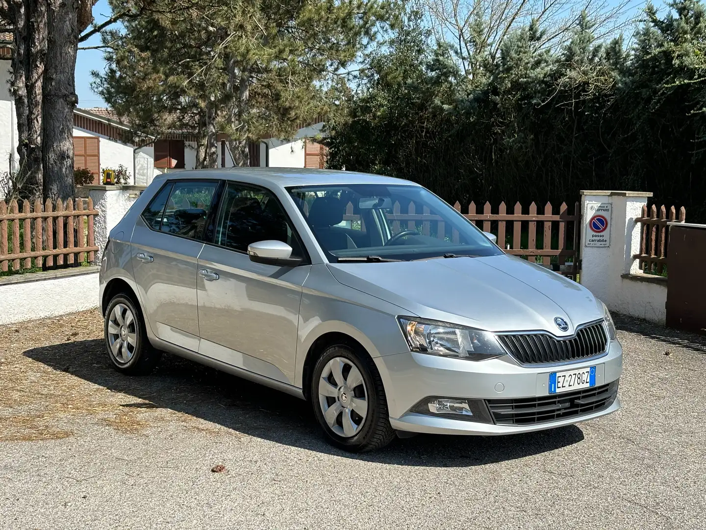 Skoda Fabia Fabia 1.4 tdi Style 75cv Grigio - 1