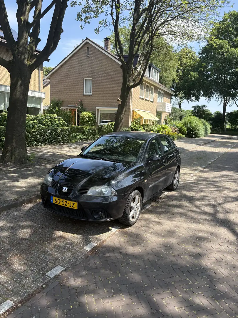 SEAT Ibiza 1.4-16V Sensation Zwart - 1