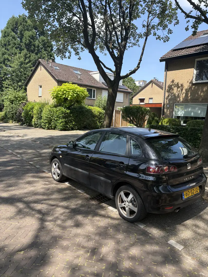 SEAT Ibiza 1.4-16V Sensation Zwart - 2