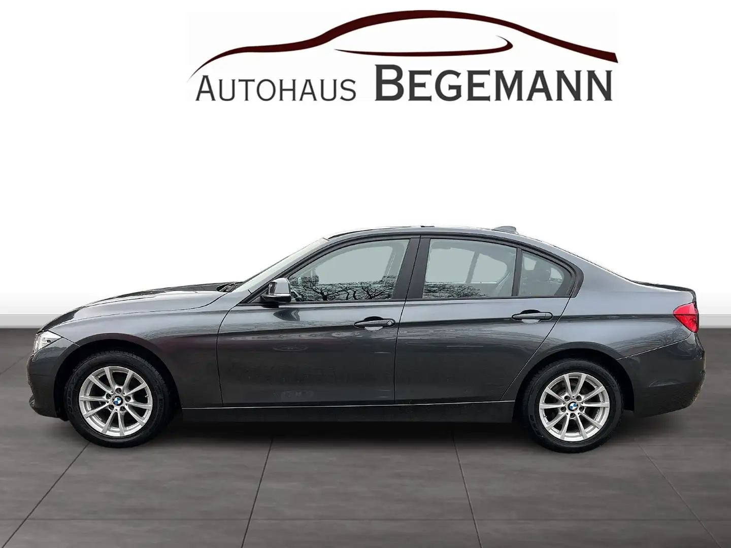 BMW 316 d Lim AHK Navi LED SHZ Gris - 2