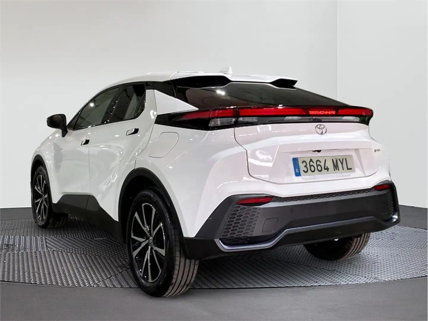 Toyota C-HR 2.0 220PH Advance - 2