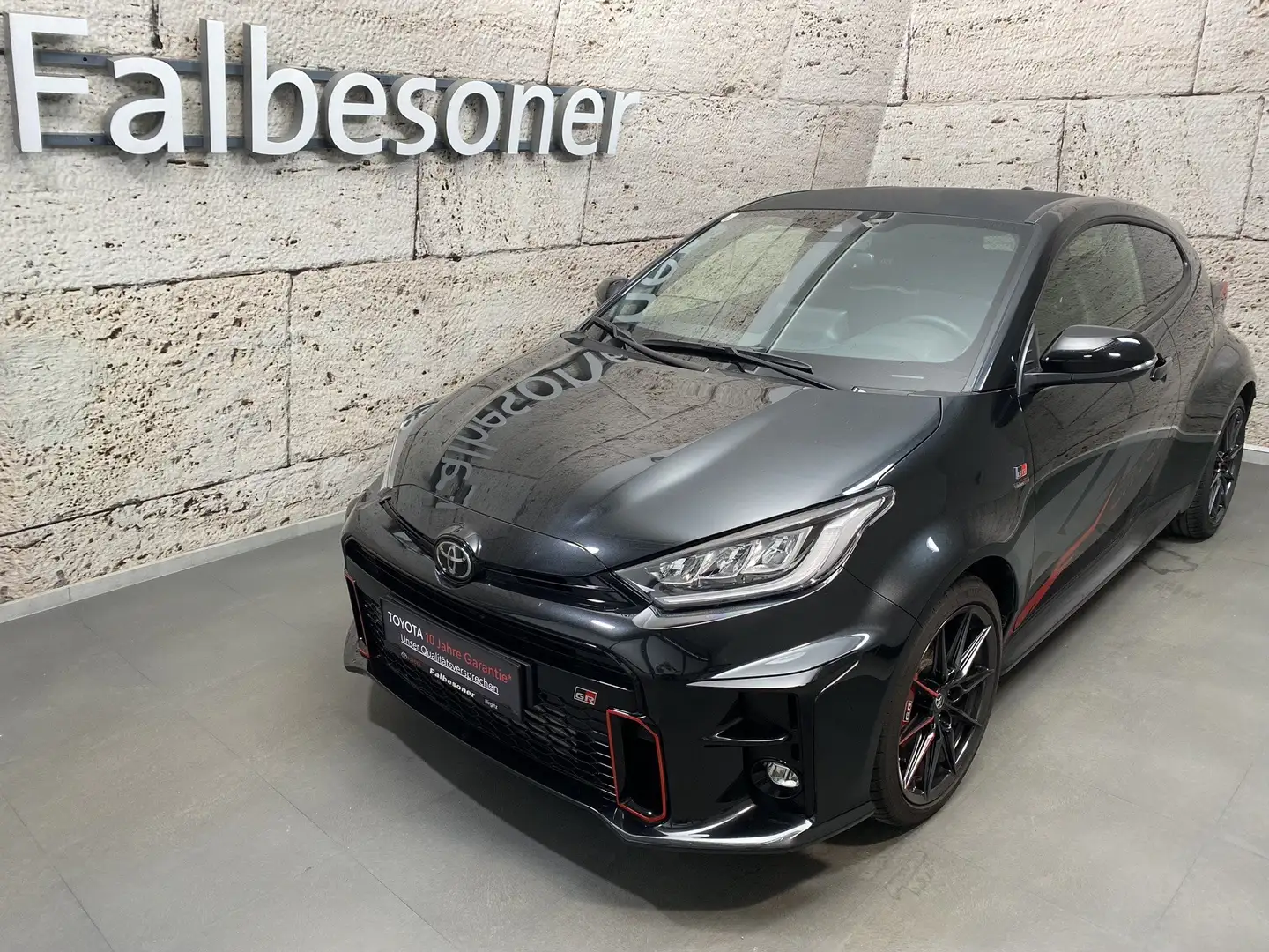 Toyota Yaris GR High Performance Noir - 1