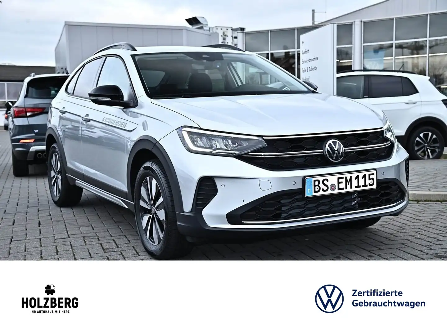 Volkswagen Taigo 1,0 l TSI DSG Goal NAVI+AHK+RFK+LED+ACC Ezüst - 2