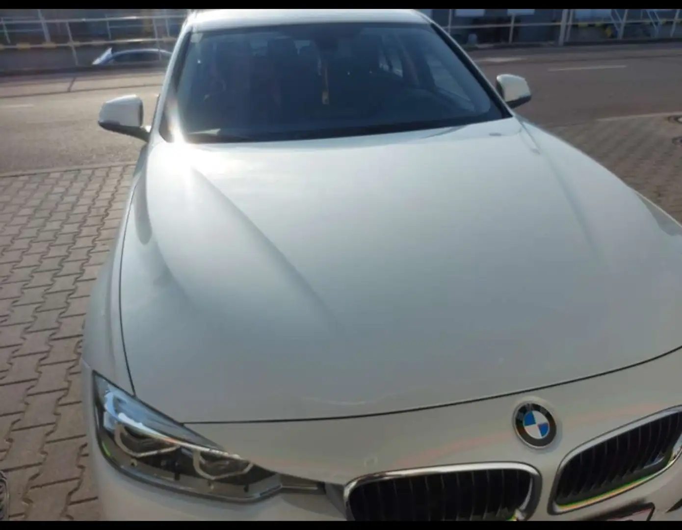 BMW 318 318d Touring Sport Line Sport Line Weiß - 1