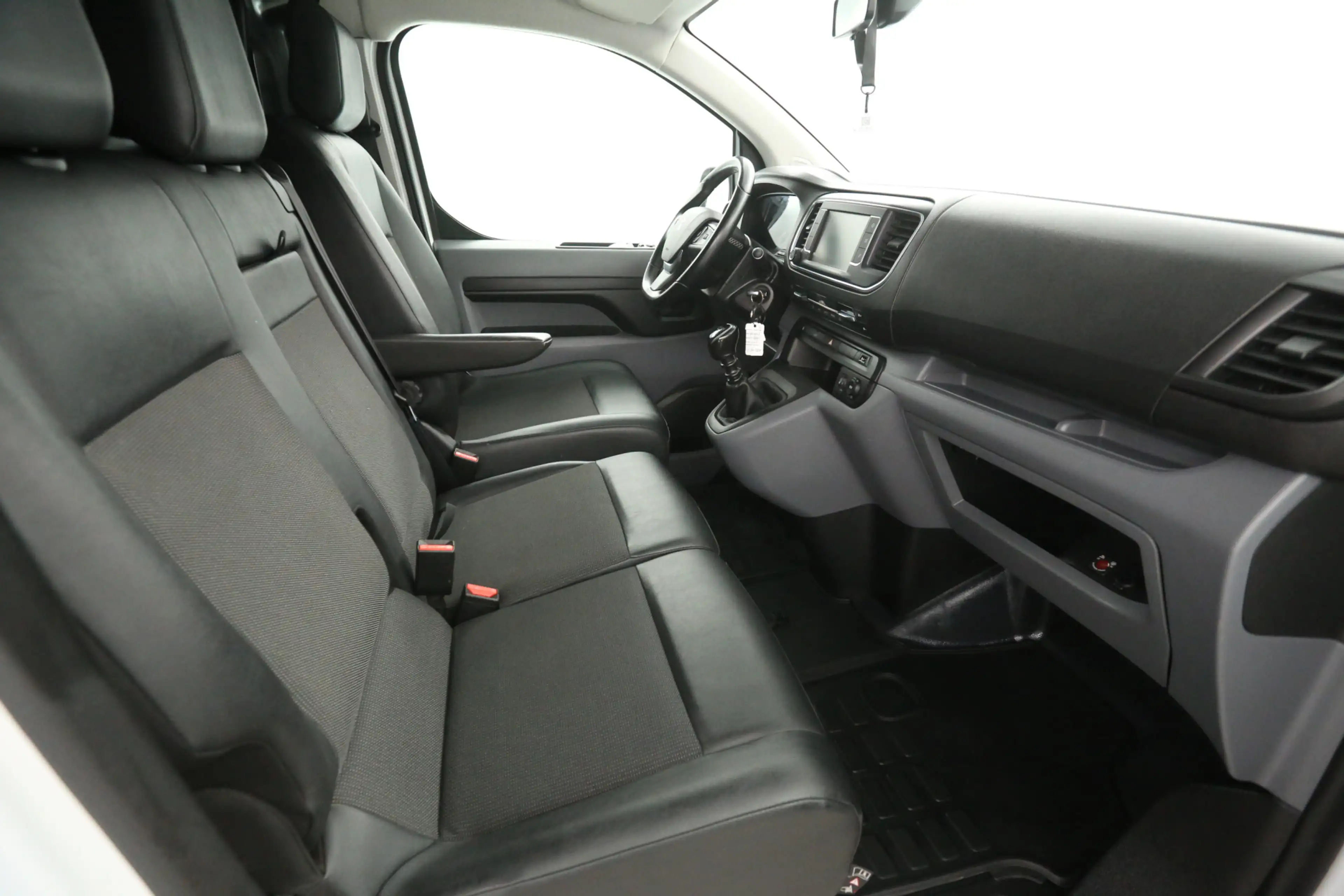 Peugeot Expert 2.0 BlueHDI L3H1 | Clima | Camera | 3 Zits | Trekh — photo 24