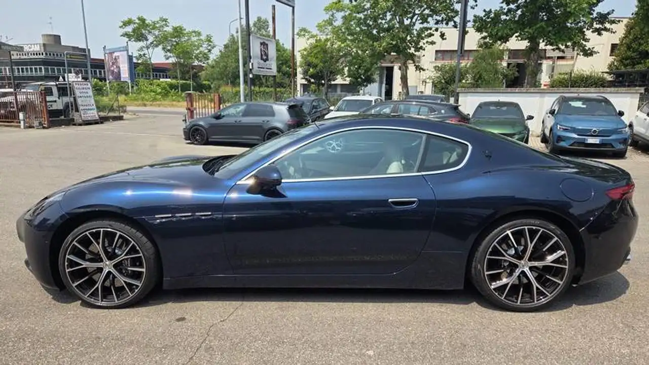 Maserati GranTurismo 2023