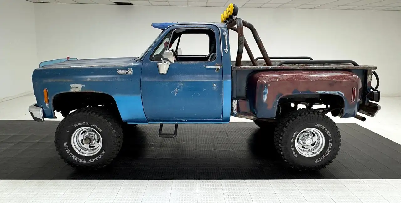 Chevrolet K-10 Custom Deluxe Stepside Short Bed Pickup, foto 2