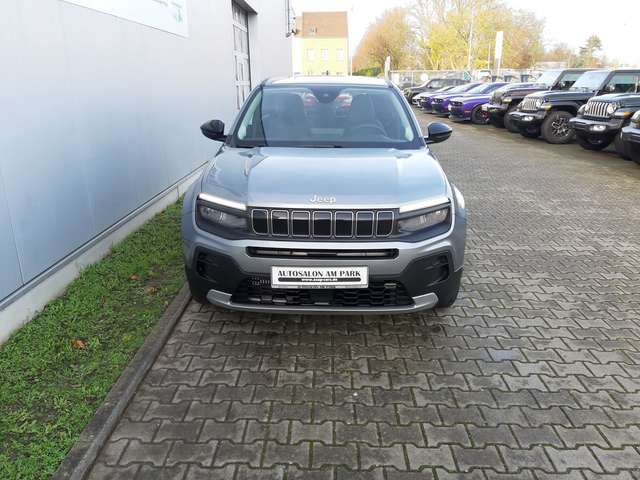 Jeep Avenger 1.2 GSE MT Altitude/Navi/Shzg